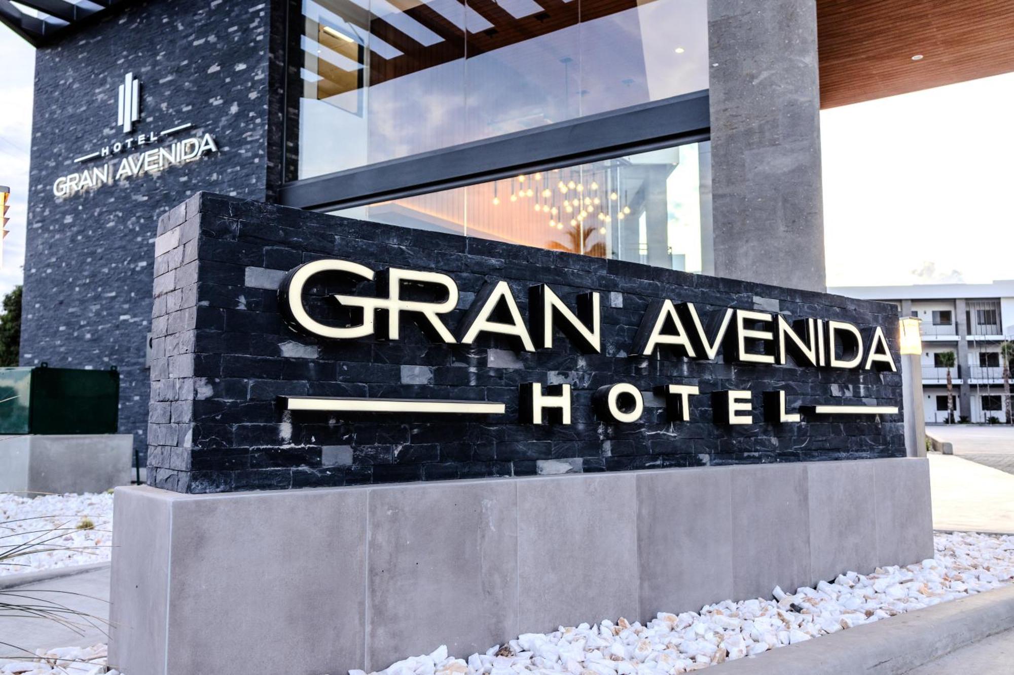 Hotel Gran Avenida, Navojoa Buitenkant foto
